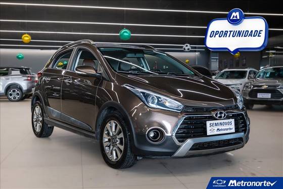 HYUNDAI HB20X 1.6 16V PREMIUM FLEX 4P AUTOMÁTICO